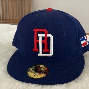 Fitted DR hat excellent used condition
